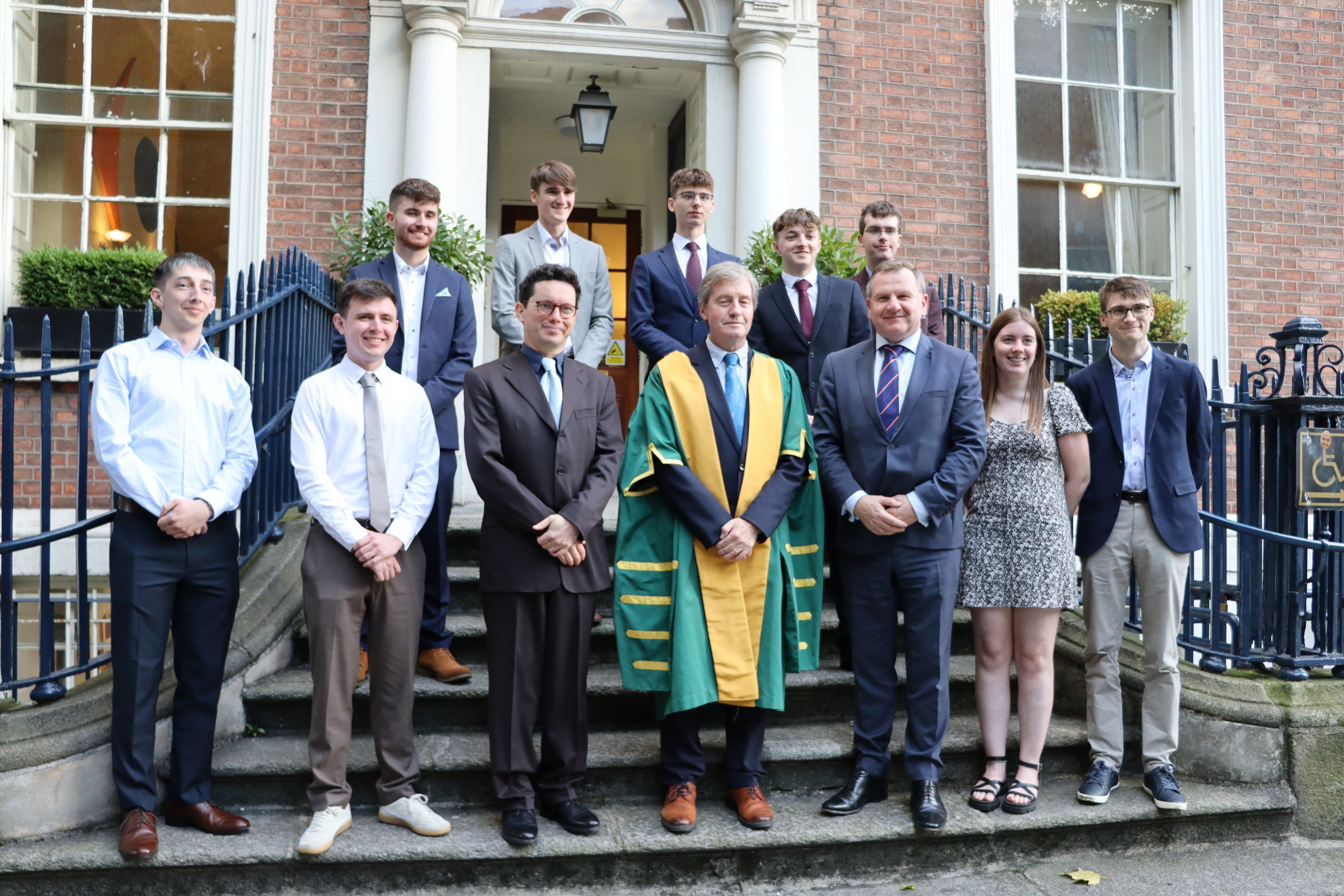 UCC SoMS student, Mr Thomas Connolly, recipient of the 2023 Hamilton prize