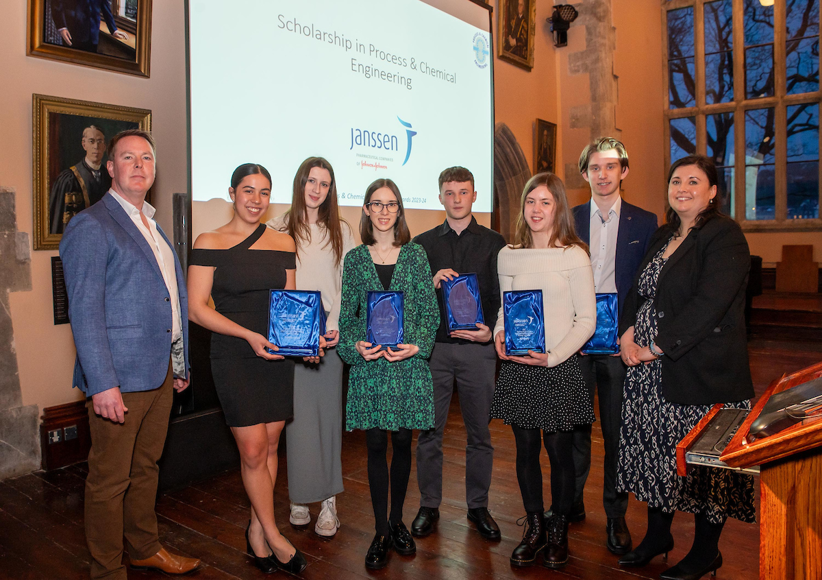 Yzabella Carney, 2nd year Process & Chemical Engineering student from Rochestown winner of the Janssen J&J Process & Chemical Engineering Scholarship with runners up Anna Barry, Maya Sreenan, Stephen Whooley, Ella Murphy and Clemens Janssen with Shane Quinn, Engineering Projects Manager and Claire Walsh, Process Engineering Manager Janssen at the Process & Chemical Engineering Awards 2023-2024 in UCC.
Picture. John Allen