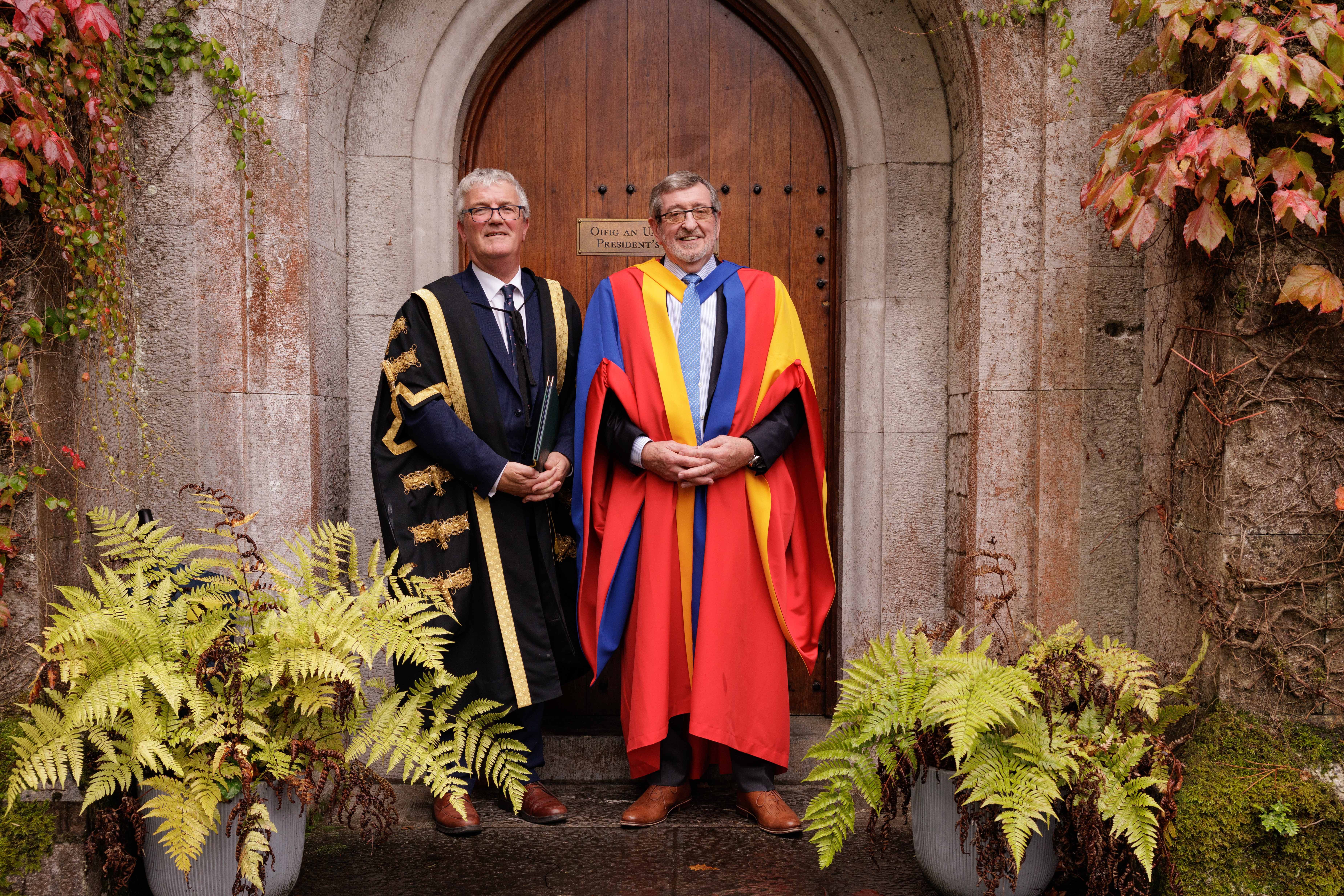 Dr Michael Dowling, UCC 1845 Foundation Medal awardee, pictured with UCC President Professor John O'Halloran  MRIA. Photo: Bríd O'Donovan/UCC.