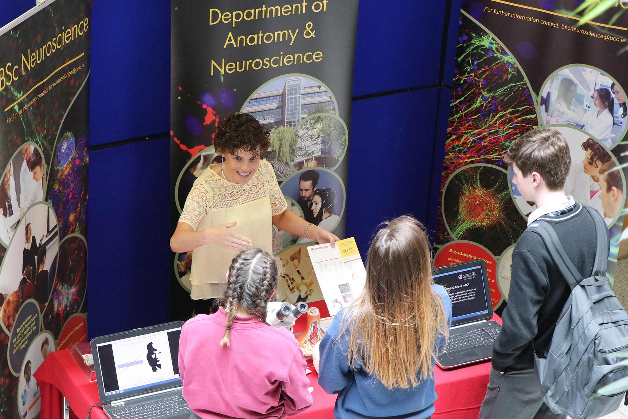 Neuroscience Stand at Summer Open Day 