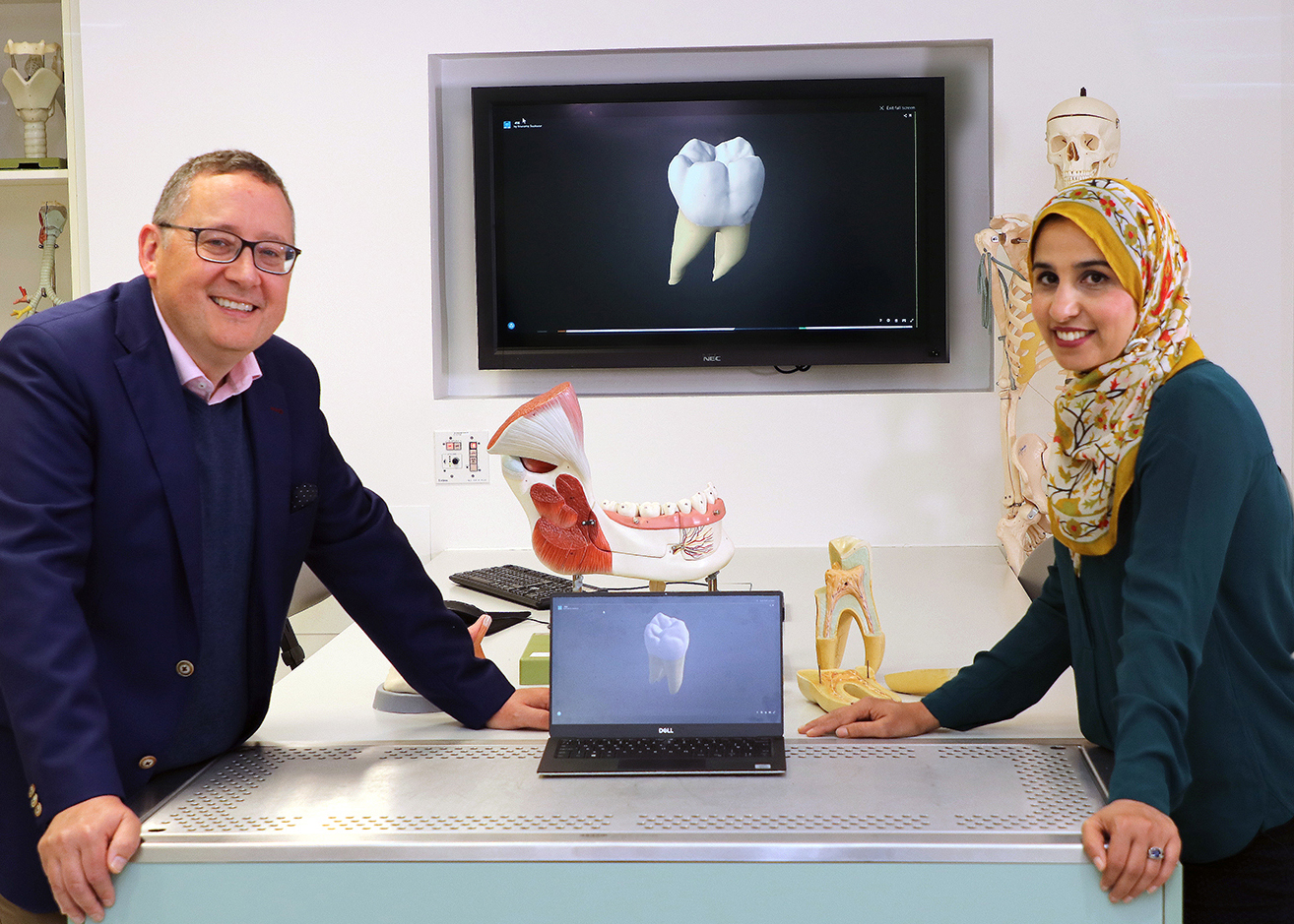 Lecturers in the Department of Anatomy & Neuroscience deliver innovative 3D dental anatomy teaching and examination in Canvas 