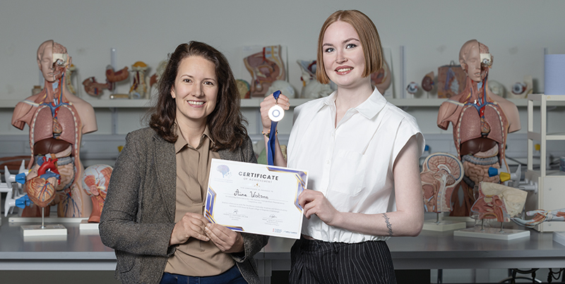 Congratulation Aine Watson awarded Medal of Distinction at the UK National Undergraduate Neuroanatomy Competition 