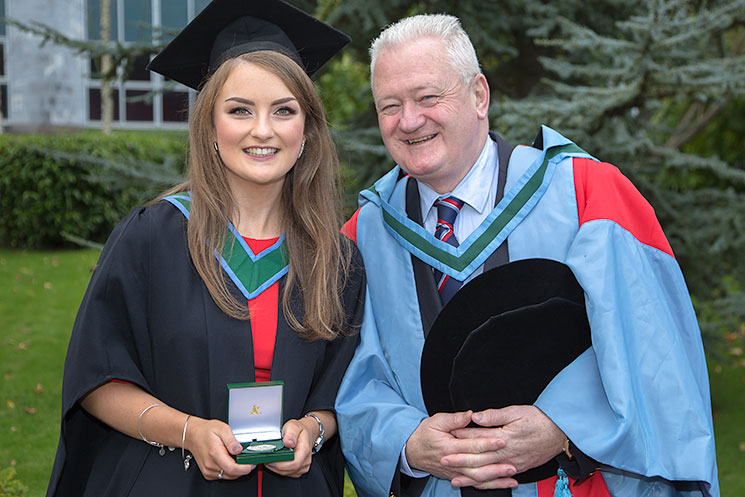 Elaine O'Brien, Gold Medal Recipient for 2016 and Professor David Sheehan, Head of School of Biochemistry and Cell Biology
