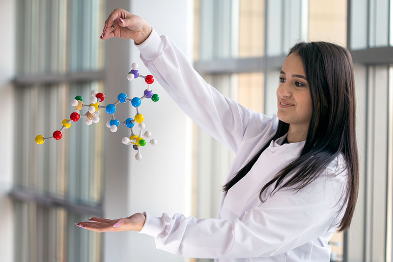 WiSTEM scholarship for final year Biochemistry student