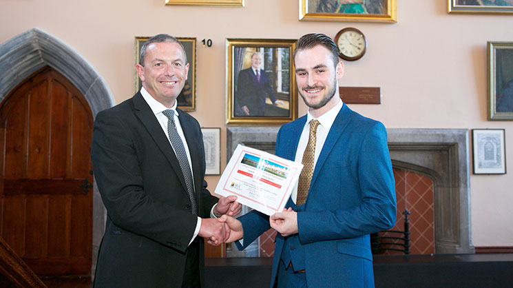 Dylan O’Donovan wins Runner-Up Award at SEFS Graduate-of-the-Year ceremony