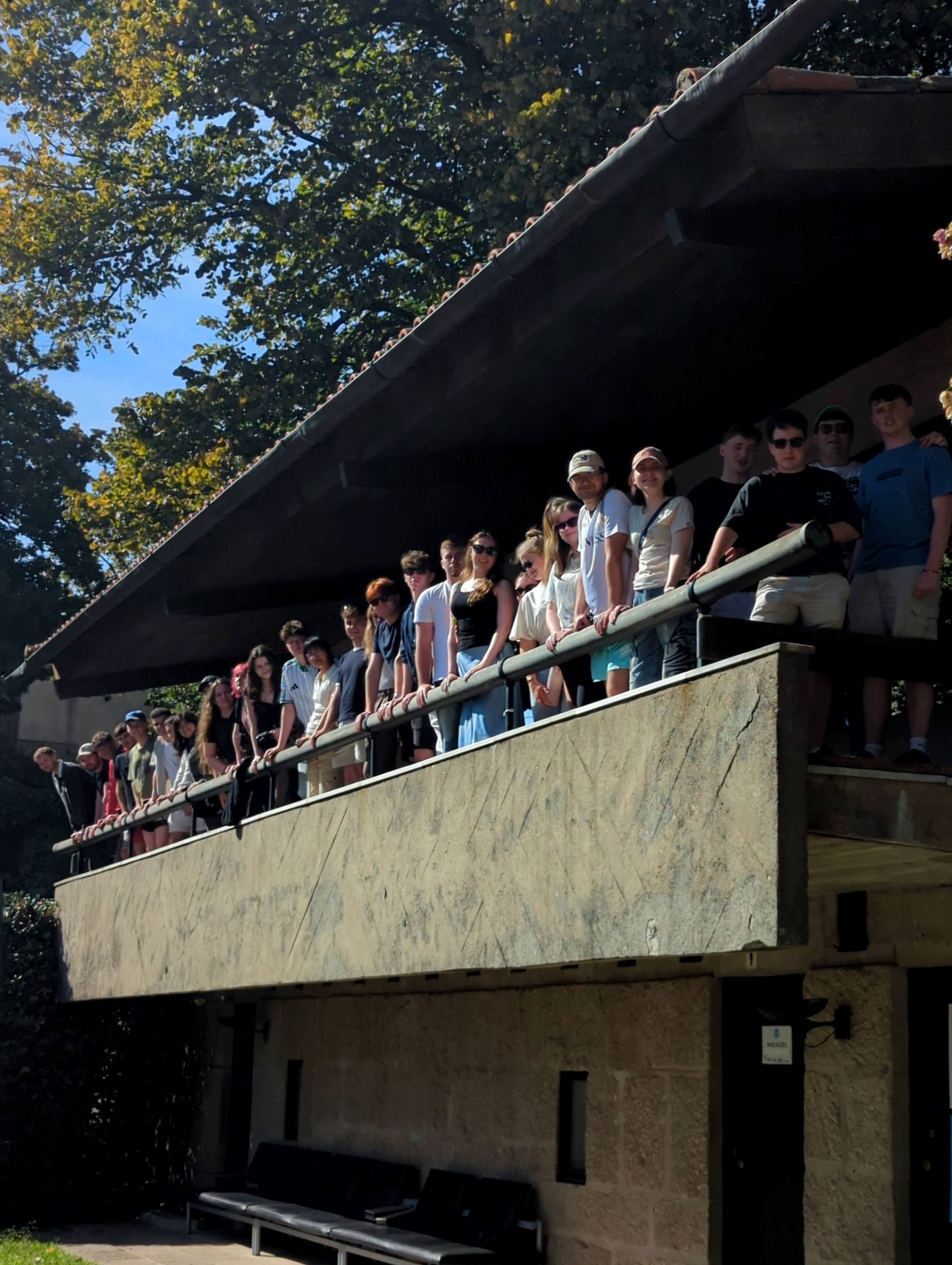 Year 2 Students at the Quinta da Conceição Tennis Pavilion by Fernando Távora
