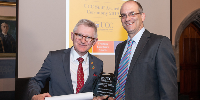 Award | University Award for Prof. Justin Holmes