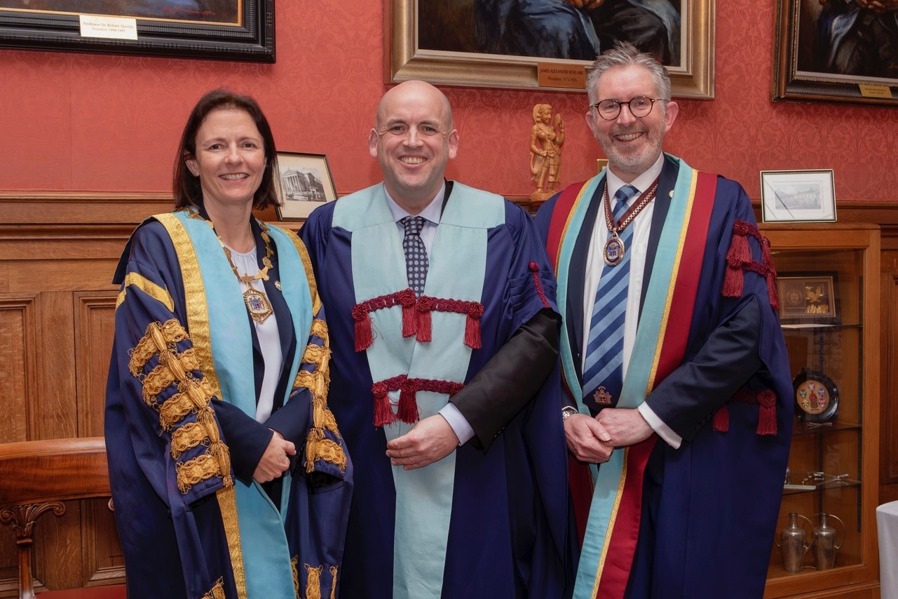 Congratulations to Professor Christopher Lynch who has been awarded an Honorary Fellowship from the Royal College of Surgeons of Edinburgh. The Honorary Fellowship is the highest qualification that a Royal College can award.&nbsp;
