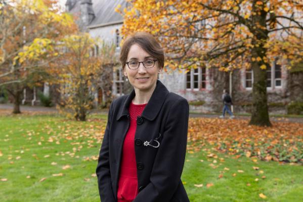 Dr Máirín MacCarron awarded IRC Consolidator Laureate research grant