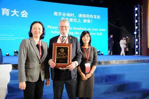 School Dean visits China on internationalisation drive