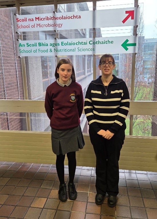 Caoimhlin Duggan, student at St Brogan's secondary school, Bandon and Mary-Jane Lynch, Technical Officer, School of Microbiology, University College Cork 