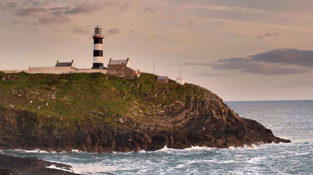 Old Head Lighthouse Kinsale, scenic photo