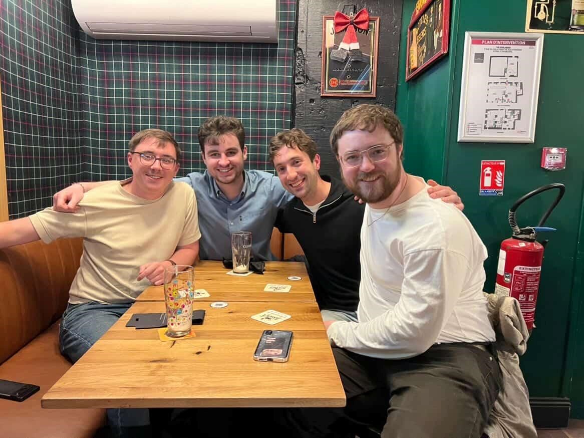 Postgraduate Researchers Showcase Photonics Research at International Conference