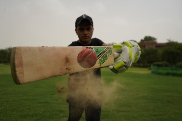 Cricket Connects with Asylum Seekers
