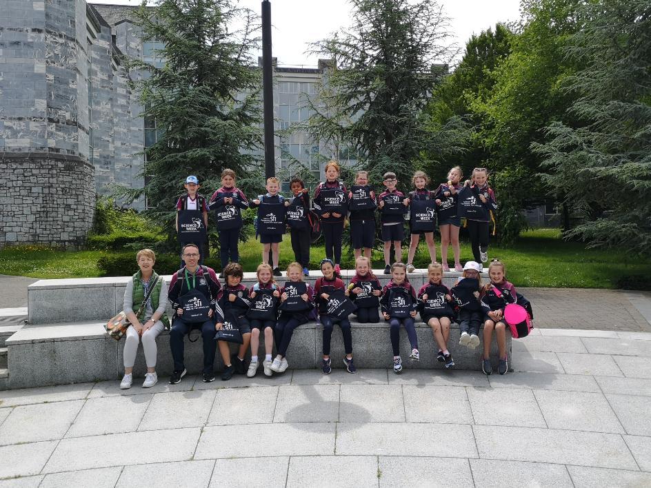 Schools visit UCC Arboretum as part of new Tree Explorers Project.