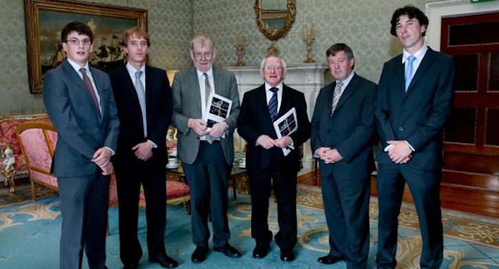 Emigre research team visits Aras an Uachtarain