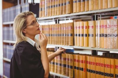 Book shelf -lawyer