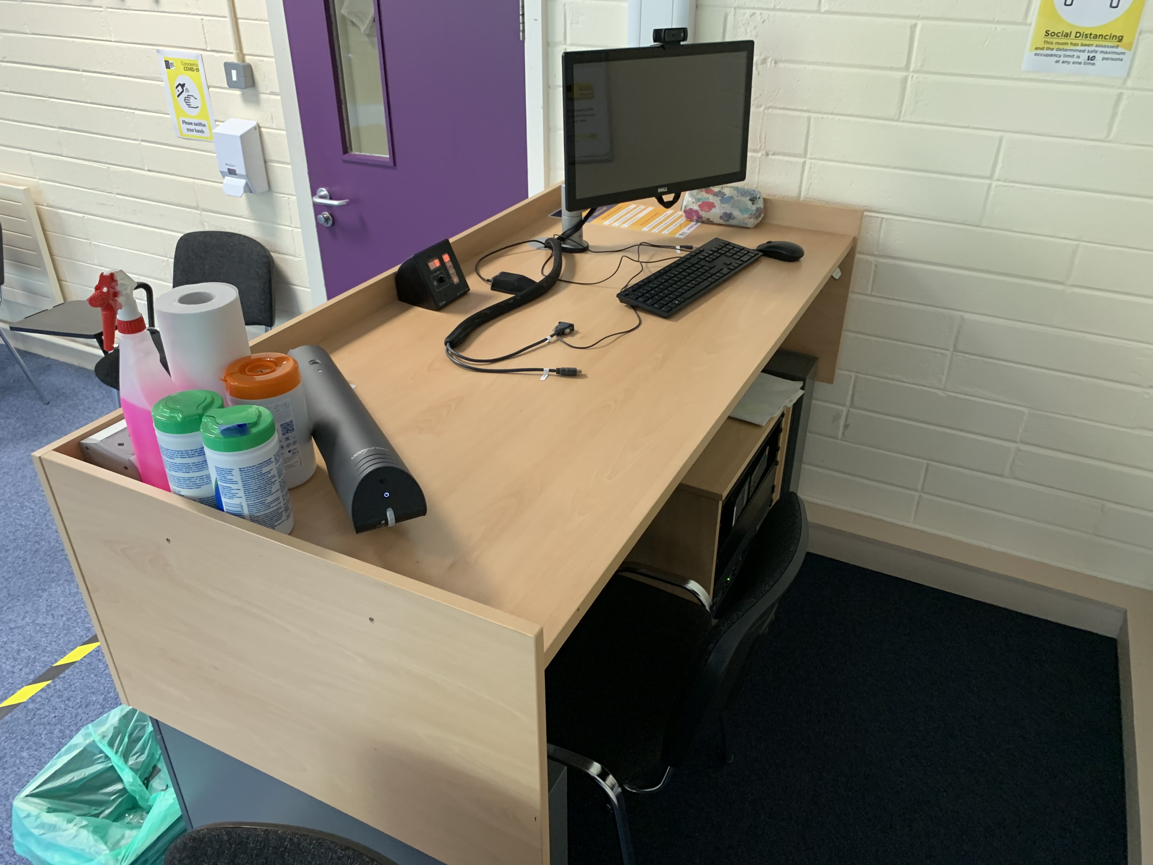 Photo of the desk in Enterprise Centre G.20