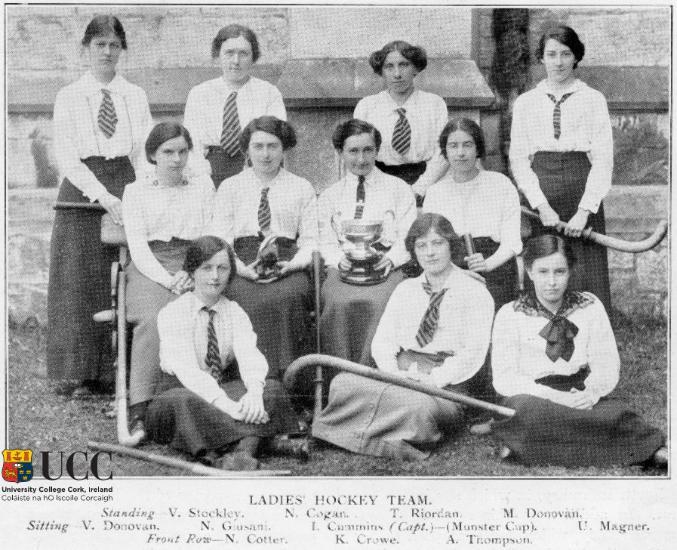 UCC Ladies Hockey Team, winners Munster Cup, 1914, Iris Ashley Cummins (captain)