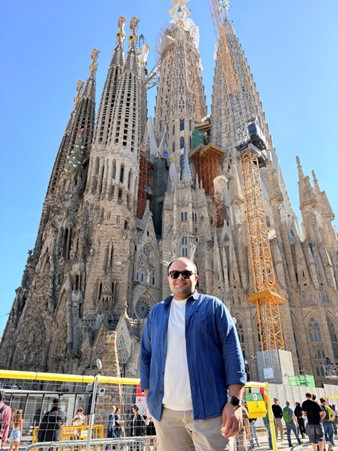 A photo of Soumel taken outside Sagrada Familia, Barcelona, Spain A photo of Soumel taken outside Sagrada Familia, Barcelona, Spain