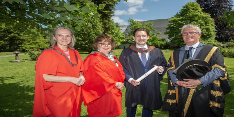 Paul O'Donovan Graduates