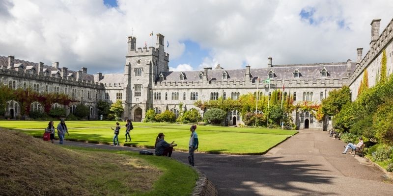 UCC performs strongly in Knowledge Transfer Ireland&rsquo;s 2025 survey 
