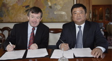 Agreement signed for the establishment of the UCC Confucius Institute